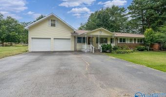 615 6th St NE, Arab, AL 35016