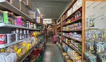 834 Park Ave, Cranston, RI 02910