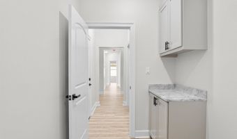 512 Madaleine, Austin, AR 72007
