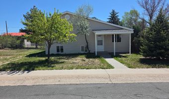 211 Jolley Ave, Douglas, WY 82633