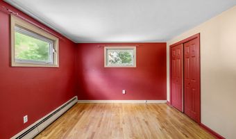 93 Kenwood St, Berlin, CT 06037