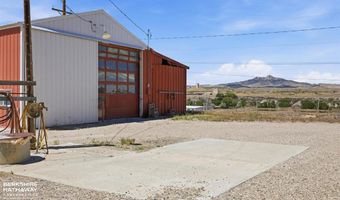 2707 E Ave, Cody, WY 82414
