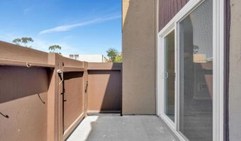 3454 Castle Glen Dr, San Diego, CA 92123