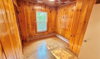 5 David St, South River, NJ 08882
