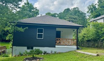 16 Cherry St, Badin, NC 28001