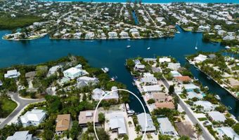 807 S BAY Blvd, Anna Maria, FL 34216