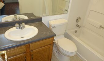 7301 Parklake Pl, Indianapolis, IN 46217