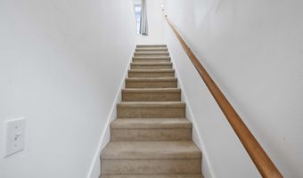 265 23RD St, Astoria, OR 97103