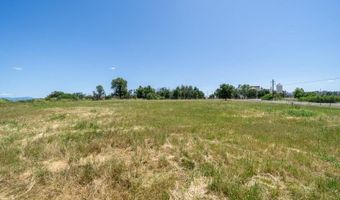 Deschutes Road, Anderson, CA 96007