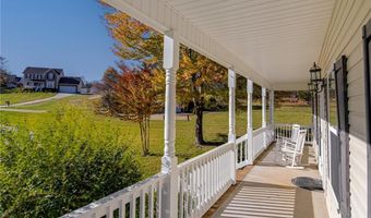 118 Hagen Rd, Advance, NC 27006