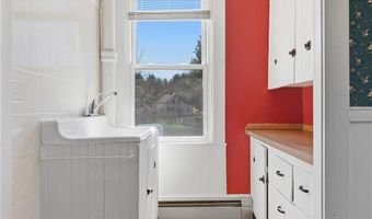 303 Chapel St, Burrillville, RI 02830