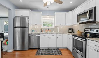 34 Forest St, Bristol, CT 06062