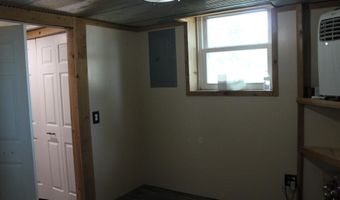828 N Anthony Ave, Anthony, KS 67003