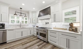 591 LAKE POINTE Dr, Arley, AL 35541