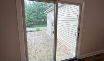 9327 Polaris Green Dr, Columbus, OH 43240
