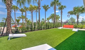 7401 PARADISO Dr, Apollo Beach, FL 33572