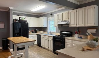 966 Poplar St, Alcoa, TN 37701