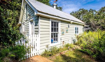 145 Saint Francis St, Biloxi, MS 39530