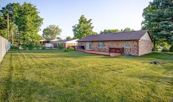 4441 Chantel Dr, Alton, IL 62002