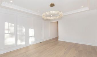 29549 N Hilltop Rd, Orange, OH 44022