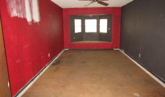 1604 W Bullock Ave, Artesia, NM 88210