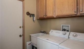 15056 Dutchman Ct, Apple Valley, MN 55124