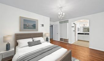 9939 Erma Rd 101, San Diego, CA 92131