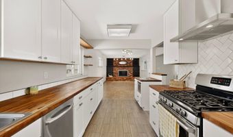 11916 Morrow Ave NE, Albuquerque, NM 87112