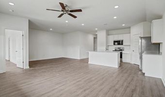 512 S Cherry St, Beebe, AR 72012
