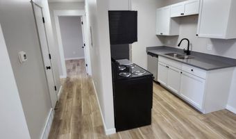 2121 Greene St, Adel, IA 50003