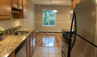 2955 Madison Ave APT 40, Bridgeport, CT 06606