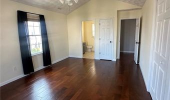 149 Cheshire Dr, Cranston, RI 02921