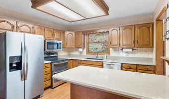 211 W Sondley Dr, Asheville, NC 28805