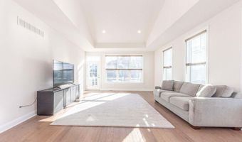 3341 Roseford Blvd, Ann Arbor, MI 48105