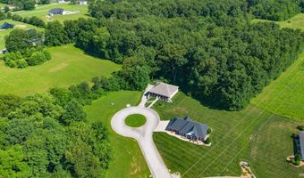 410 Crooked Stick Dr, Bedford, IN 47421