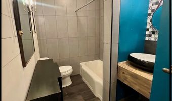 202 Bates St, Batesville, MS 38606