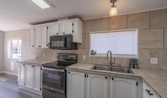 1347 N Apple Blossom Ln, Apple Valley, UT 84737