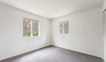 2277 W Huron River Dr, Ann Arbor, MI 48103