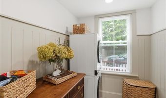 243 Maple Ave, Barrington, RI 02806