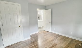 6 COURTSIDE Ln, Ashland, VA 23005