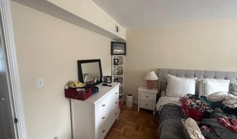 726 N OAKLAND St, Arlington, VA 22203