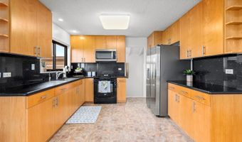 98-1848 Mikinolia Pl, Aiea, HI 96701