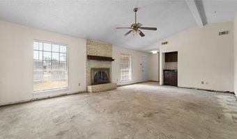 110 Gregory Dr, Heath, TX 75032