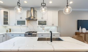 720 S 19TH St, Philadelphia, PA 19146
