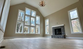 101 Lindbergh Cir, Albrightsville, PA 18210
