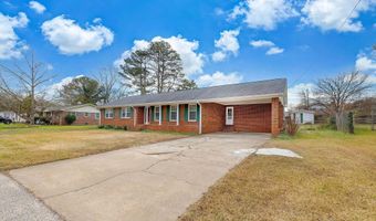 409 Peach Ave, Albertville, AL 35950