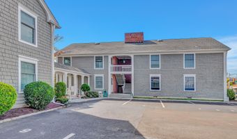 21 Mount St 4A, Bay Head, NJ 08742