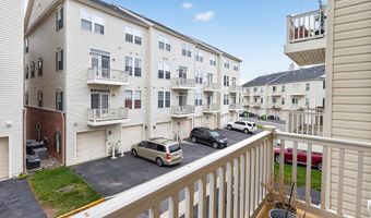 25335 CURIOSITY Sq, Aldie, VA 20105