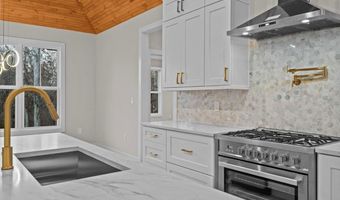 304 Of Oaks Ave, Anderson, SC 29621