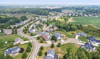 2480 Orchard Spring Cir, Alliance, OH 44601